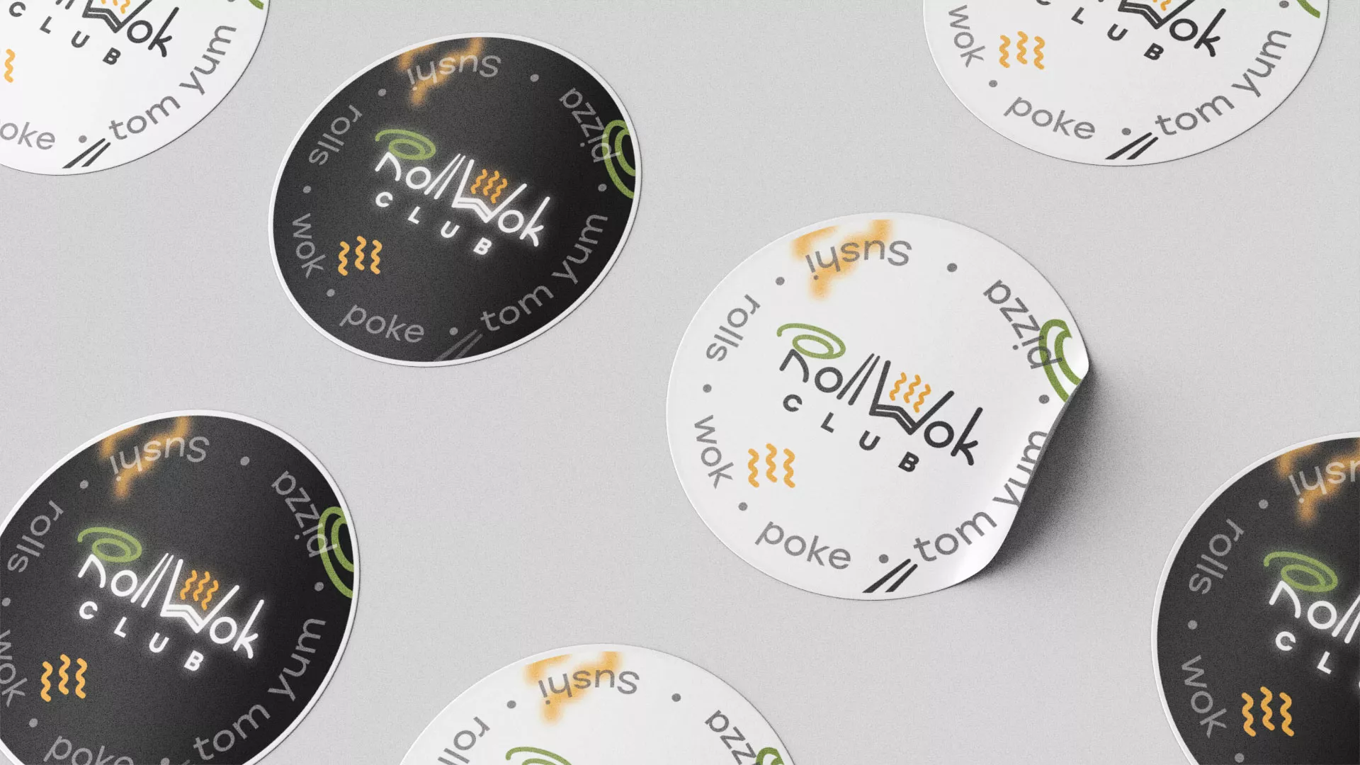 Разработка наклеек для суши-бара «Roll Wok Club» в Новопавловске